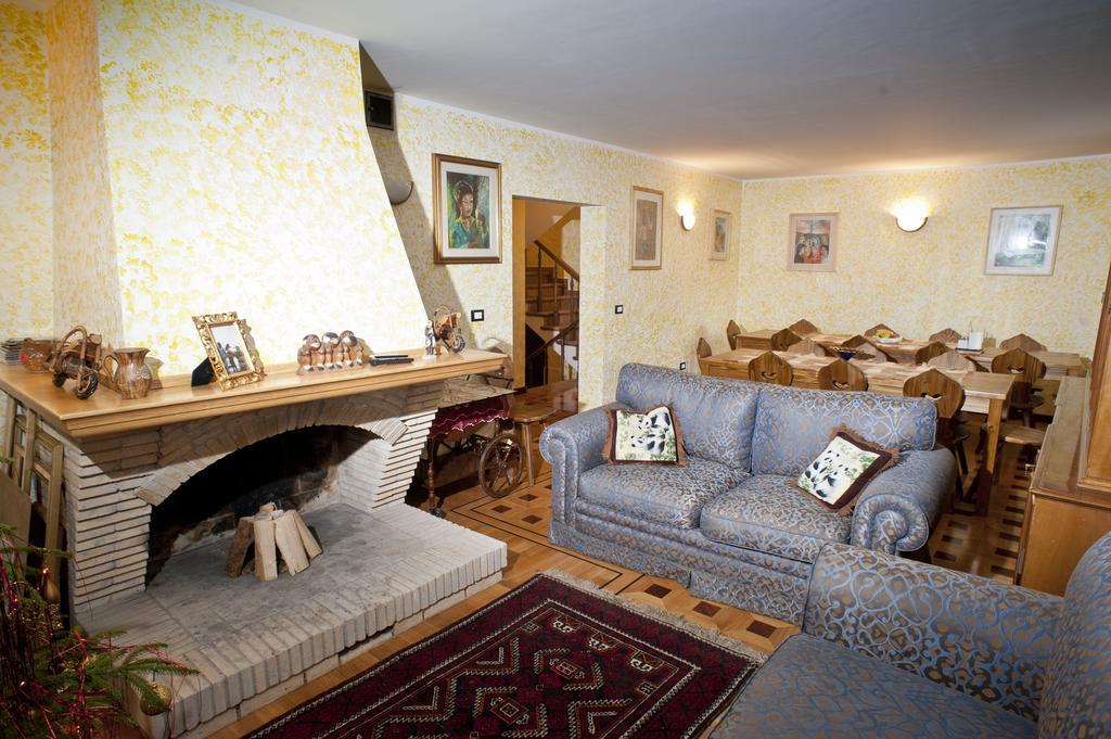 U Gabryla Hotel Bialy Dunajec Luaran gambar